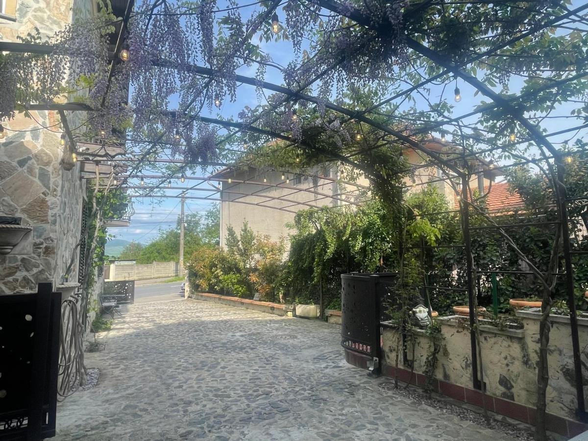 Вилла Luxury House Teodora Дева Экстерьер фото